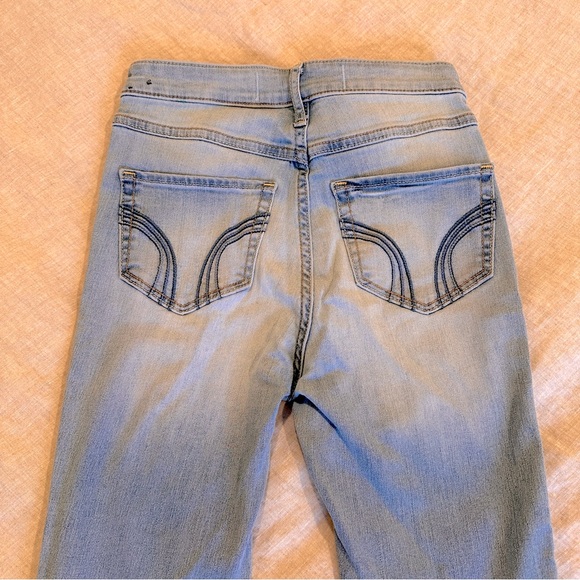 Hollister Jeans - Picture 5 of 6